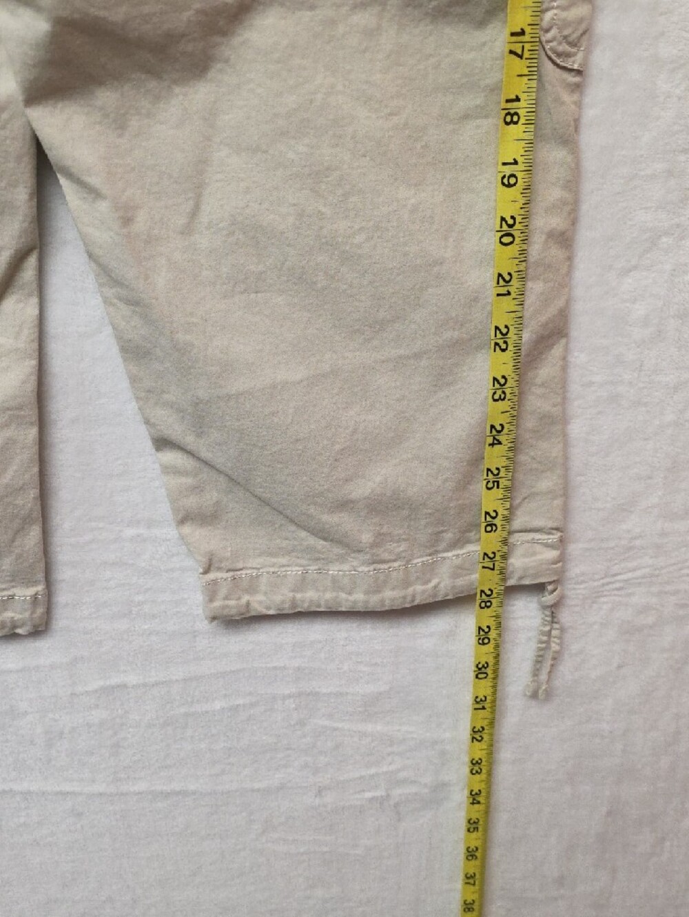 Lee Women's Light Khaki Cargo Capri Pants - Picture 3 of 16